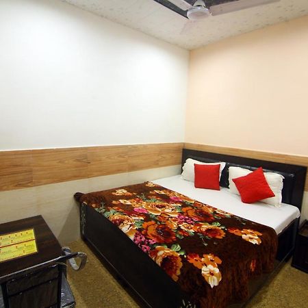 Hotel Amron45 Chandīgarh מראה חיצוני תמונה