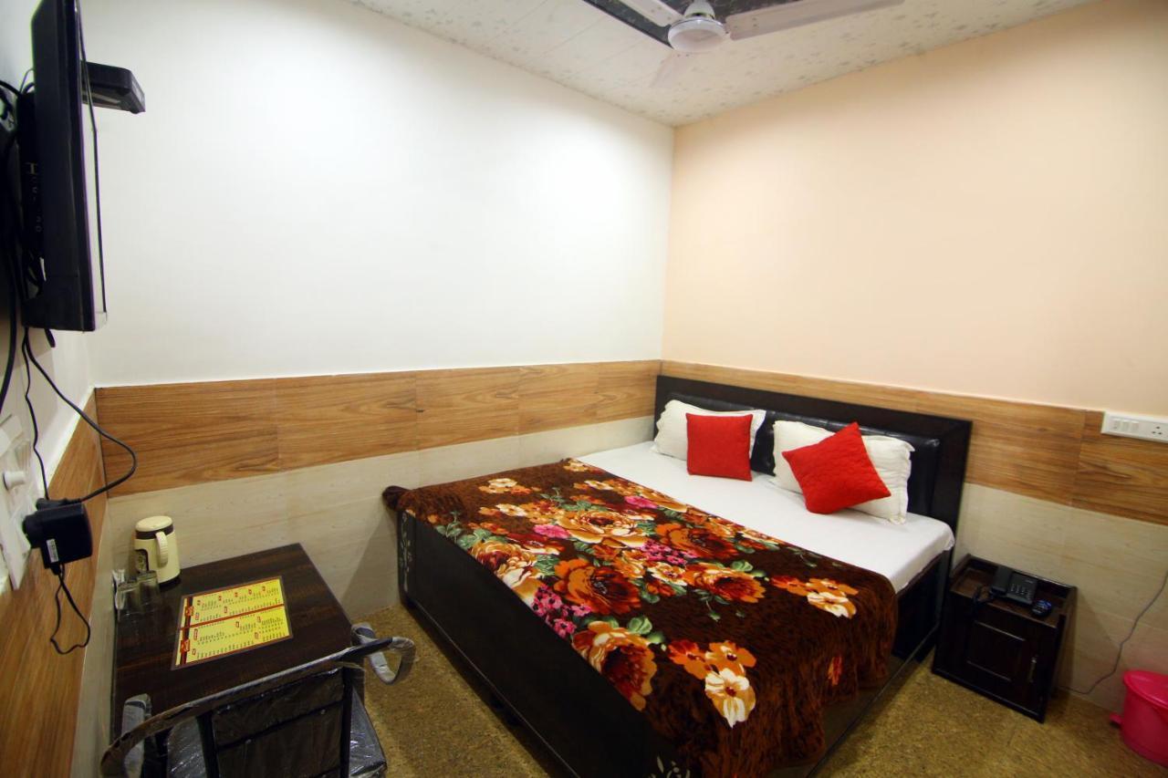 Hotel Amron45 Chandīgarh מראה חיצוני תמונה